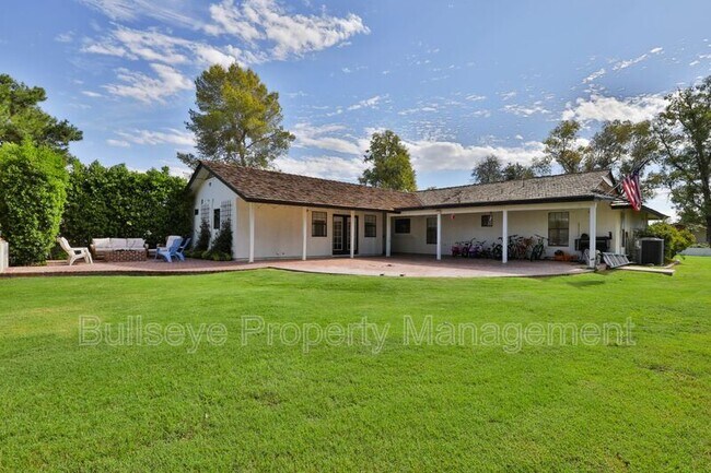 Building Photo - 2672 E Mesquite St