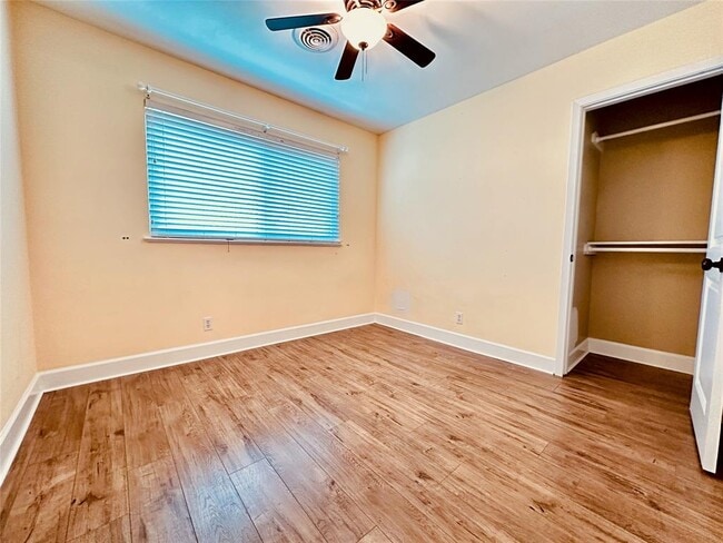 Building Photo - 103 Prince Dr