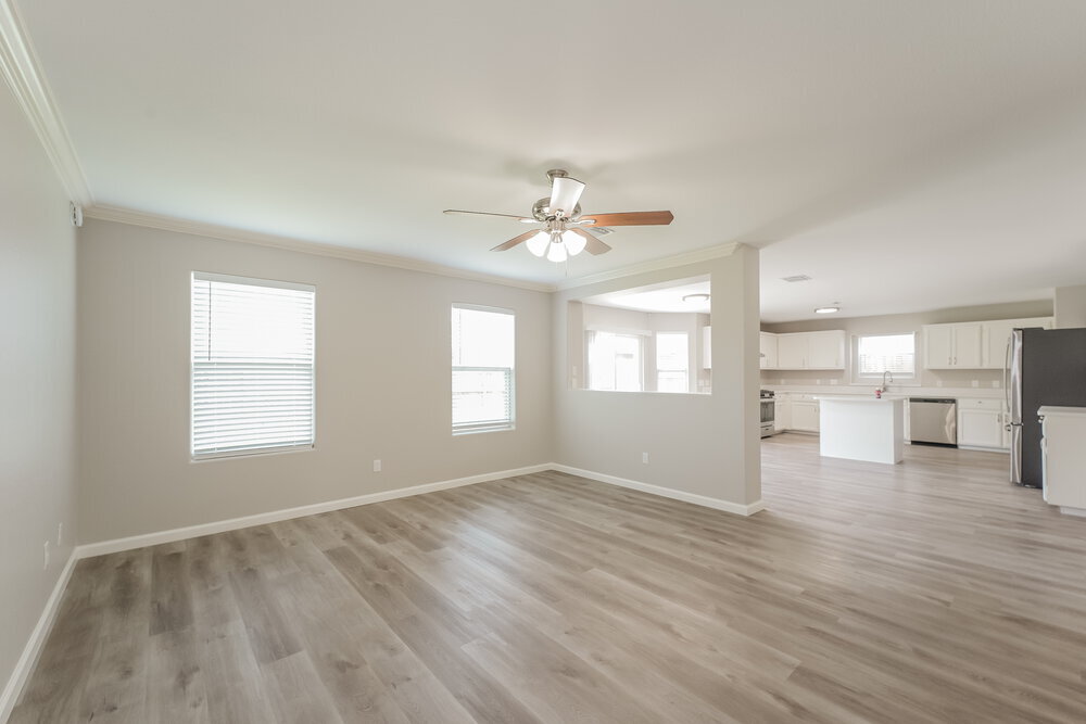 Building Photo - 444 Mystic Glen Loop