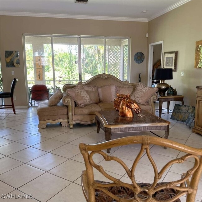 Building Photo - 11082 Lakeland Cir