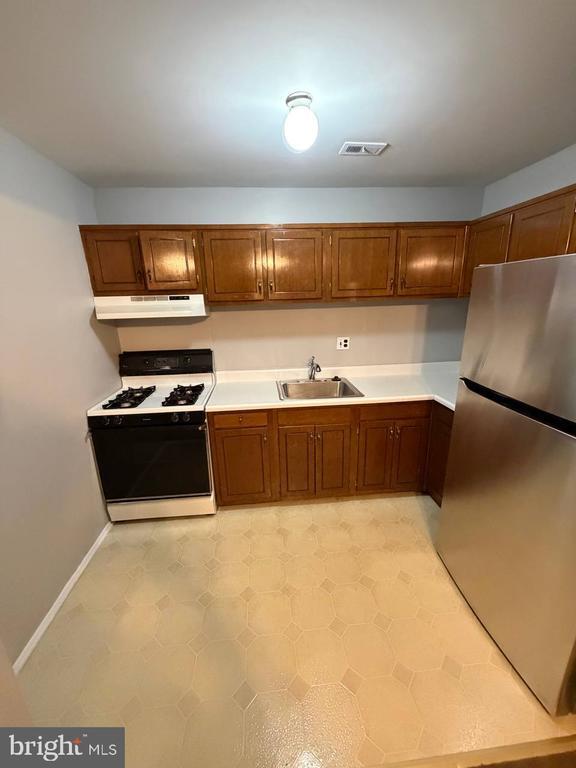 Building Photo - 3422 Morrell Ave