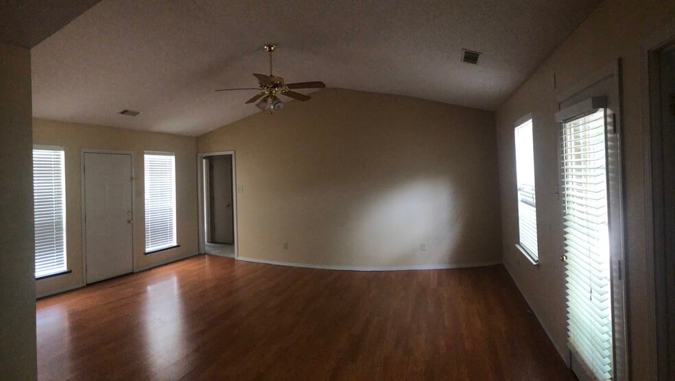 Building Photo - 80 meadow ridge loop