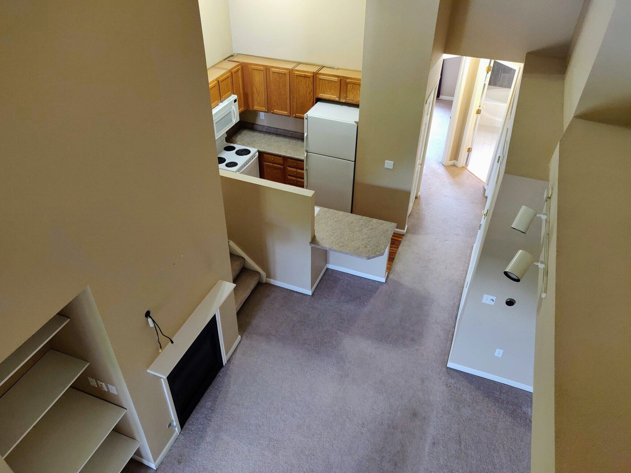 Building Photo - 18151 E Flora Pl