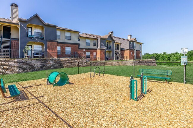 Building Photo - 8301 Boat Club Rd