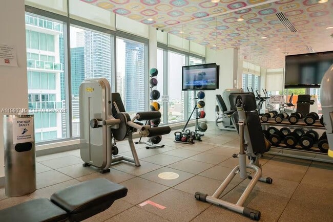 Building Photo - 31 SW 6th St