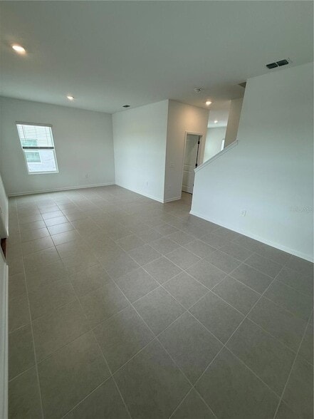 Building Photo - 5856 Meditation Dr