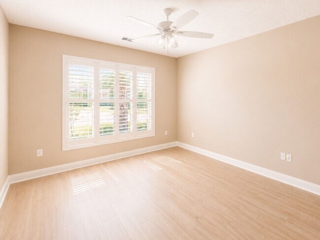 Building Photo - 174 Ryan Nicholas Dr