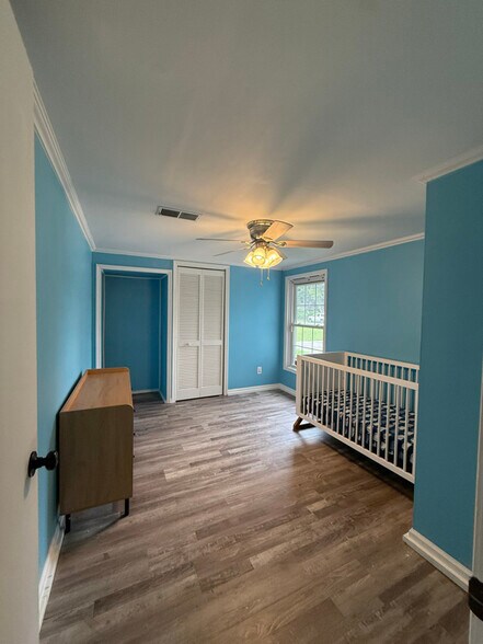 Building Photo - 915 Belleview Cir W