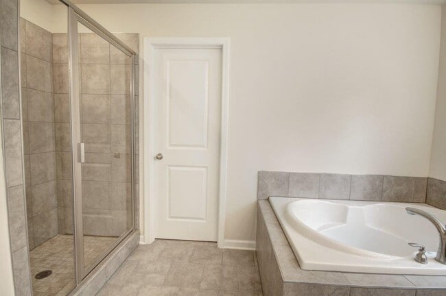 Building Photo - 4578 Grenadine Cir