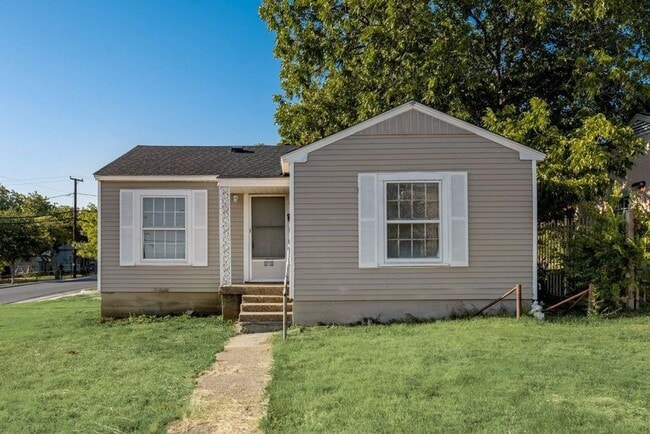Building Photo - Charming Home in Prime Grand Prairie Locat...