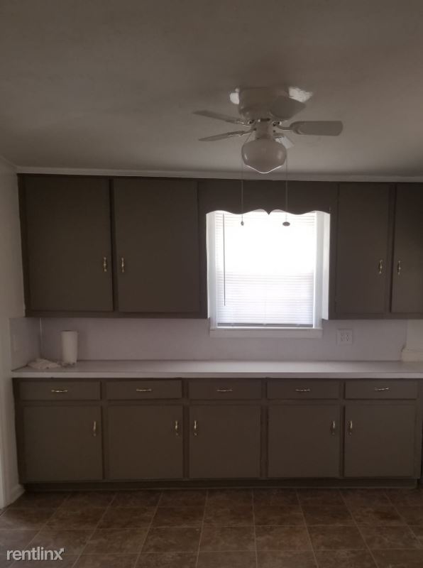 Building Photo - 2 br, 1 bath House - 109 Cleveland Avenue