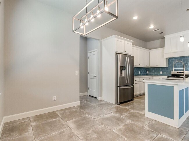 Building Photo - 3112 NW 184th Terrace