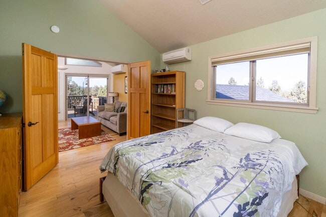 Building Photo - Beautiful Home in the Country with Views, ...