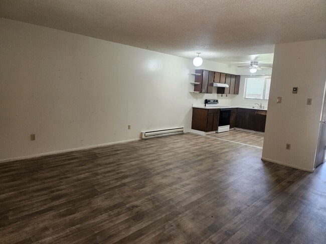 Building Photo - 274