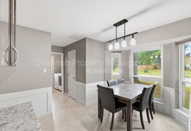 Building Photo - 12635 Ivyforest Dr