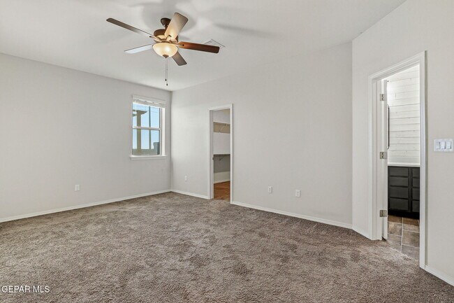 Building Photo - 14804 John McNeely Ave