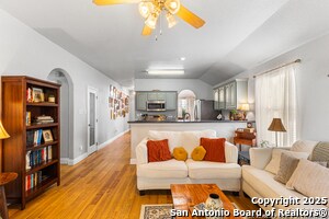 Building Photo - 12031 Mill Pine