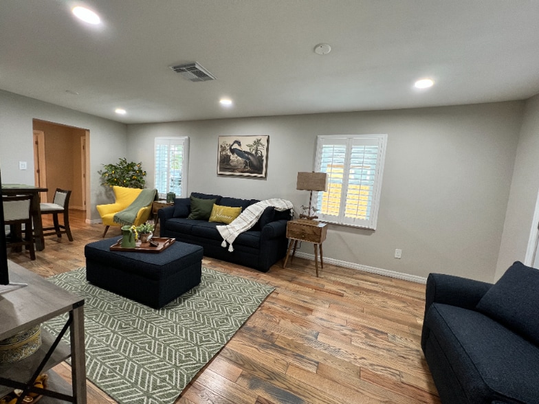 Building Photo - 917 Pinellas St