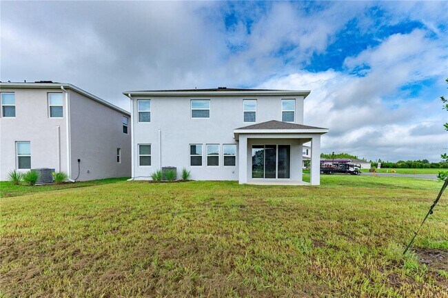 Building Photo - 2560 Warren Acrs Blvd