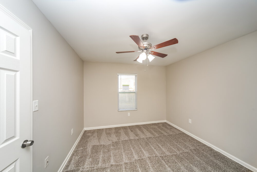 Building Photo - 6926 Parkbrook Ln