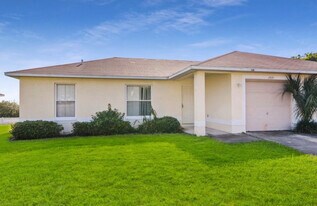 Building Photo - 2603 Legend Ct