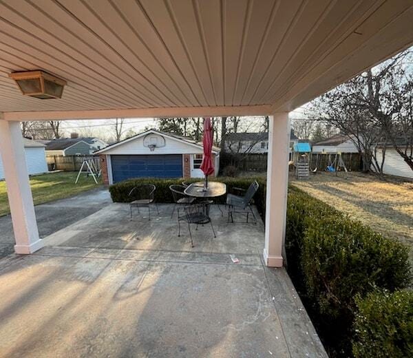 Building Photo - 220 Fairmeade Rd