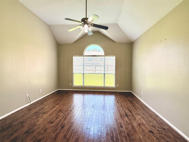 Building Photo - 16518 Wheatmill Ct