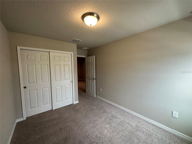 Building Photo - Amazing energy-efficient townhome for rent!