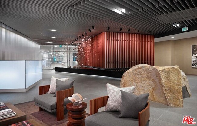 Building Photo - 3785 Wilshire Blvd