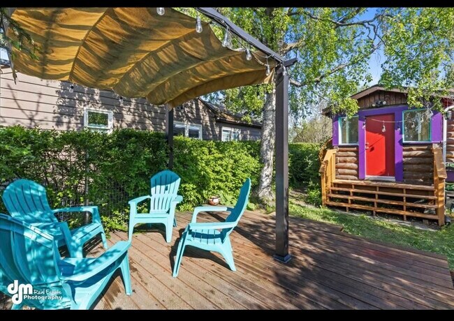 Building Photo - 1200 B St