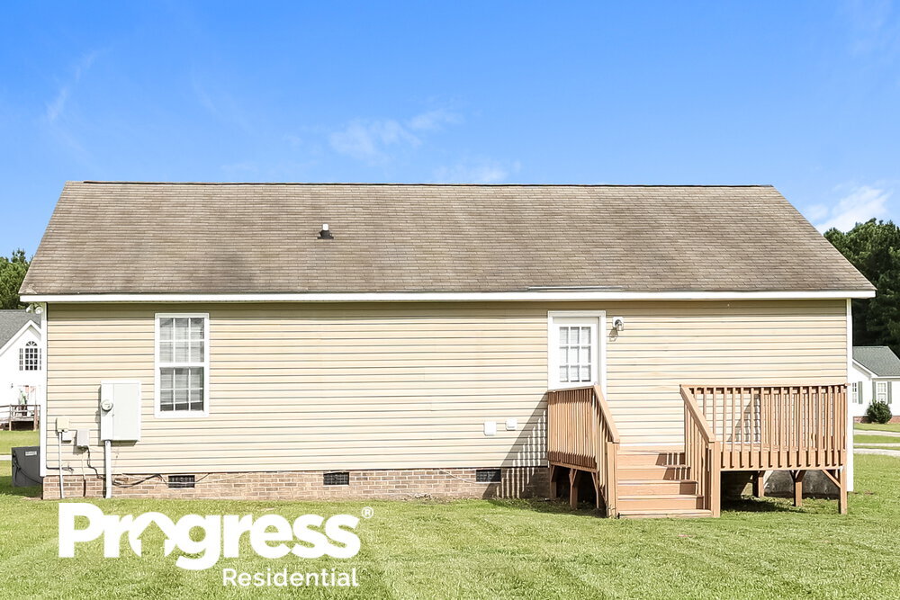 Building Photo - 164 Clearwater Dr