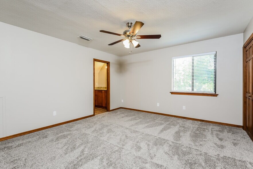 Building Photo - 3395 Felda St