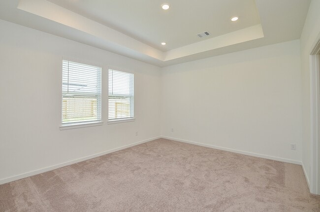 Building Photo - 9727 Rialto Hts Dr