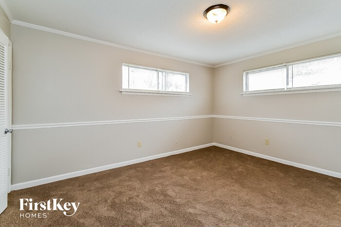 Building Photo - 3078 Churchill St