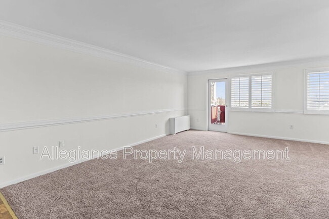 Building Photo - 1830 Columbia Pike