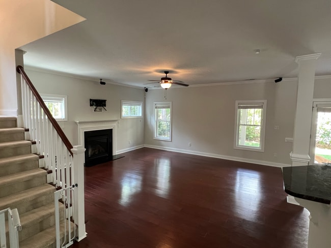Building Photo - 1 Laurel Valley Ct