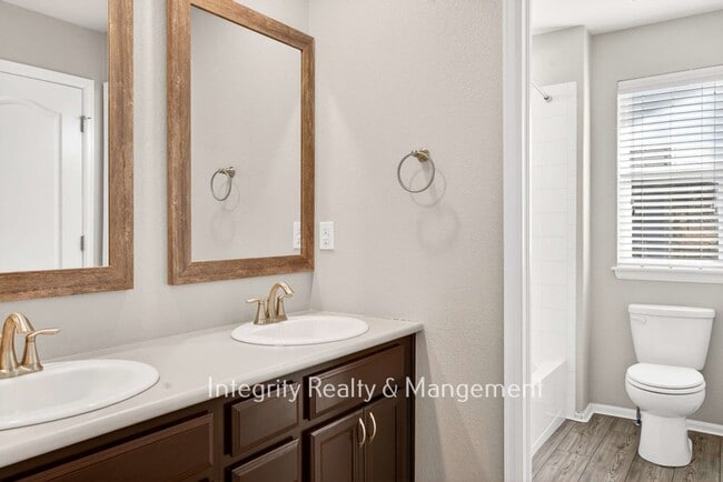 Building Photo - 2571 Ambience Ln