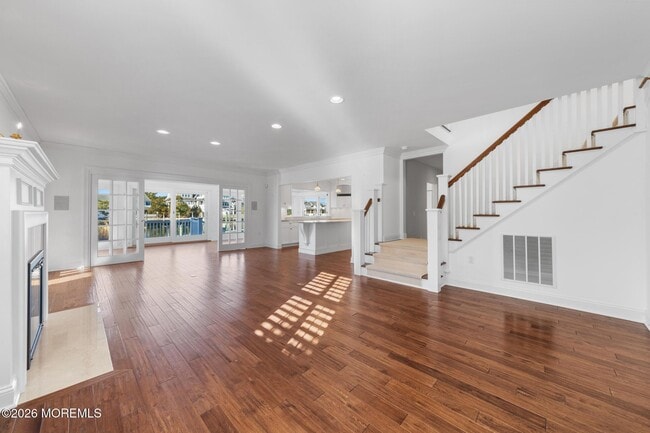 Building Photo - 954 Barnegat Ln