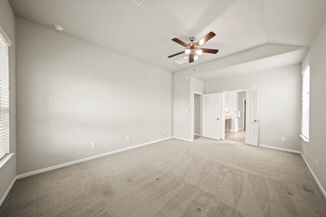 Building Photo - 32407 Dew Crest St
