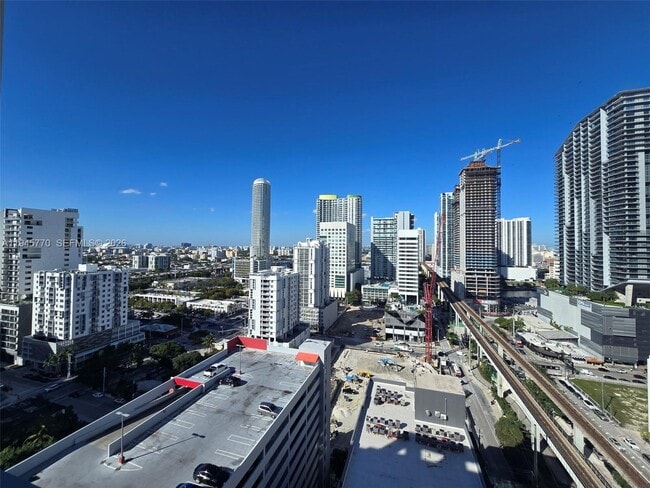 Building Photo - 117 SW 10th St