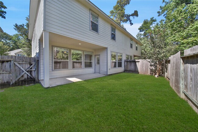 Building Photo - 111 W Burberry Cir