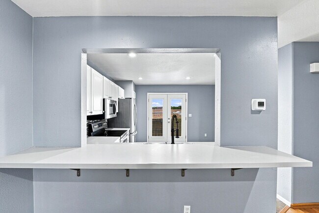 Building Photo - $2,840.95 with $300 Off The First Month's Rent, 3 Beds - 2.5 Bath, Single Family Home in Westmins...