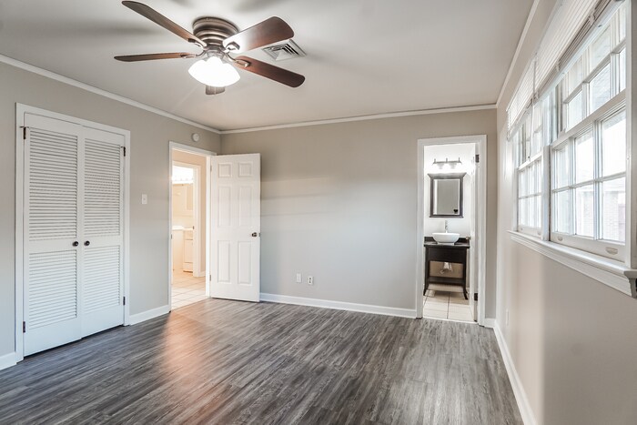 Building Photo - 615 Kenwood Pl