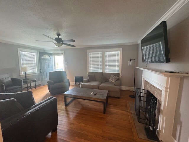 Building Photo - "Charming 2-Bed, 2-Bath Sanctuary with 1,5...