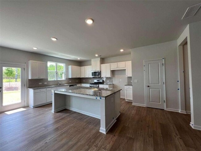 Building Photo - 420 Pt Pl Dr