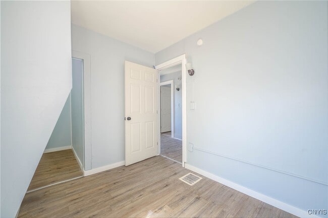 Building Photo - 42 E Cayuga St