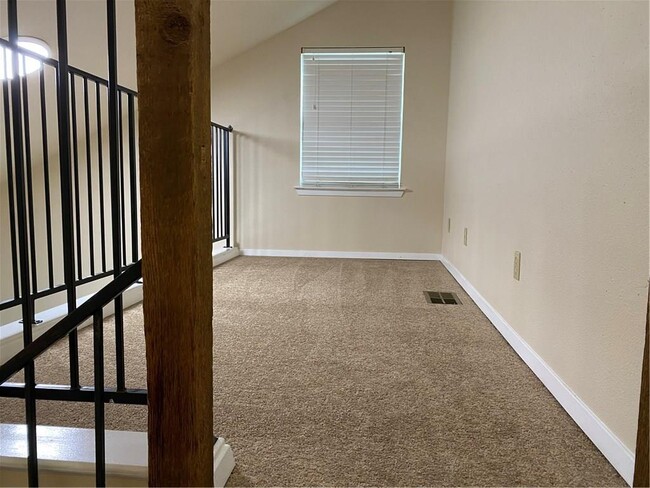 Building Photo - 11900 Doubloon Cove