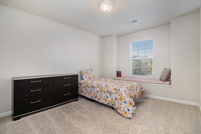 Building Photo - 17828 Coral Burst St