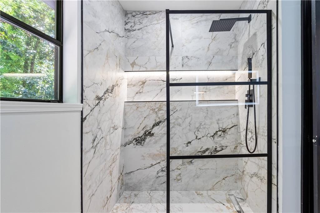 Building Photo - 1249 N Lea Ct SE