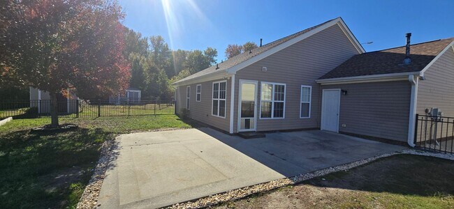 Building Photo - One Level Ranch
